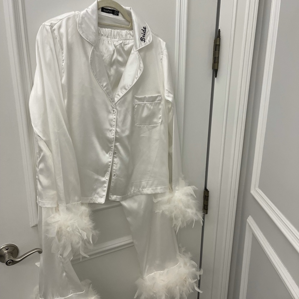 White Feather Bride Pajama Set